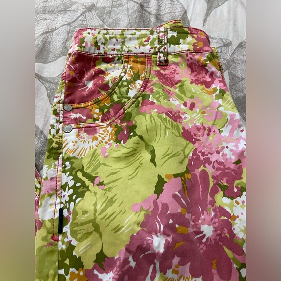 MASTER BUNNY EDITION Pastel Floral Tapered Leg Pants - Picture 6 of 15